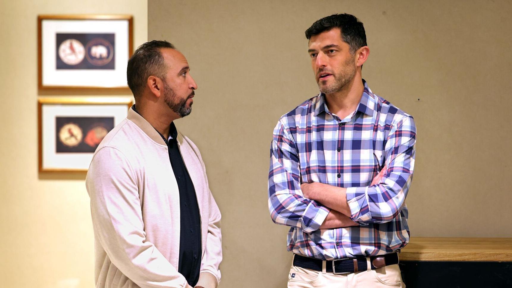 Chaim Bloom describes 'synergy' with Cardinals manager Oli Marmol, who returns in 2026